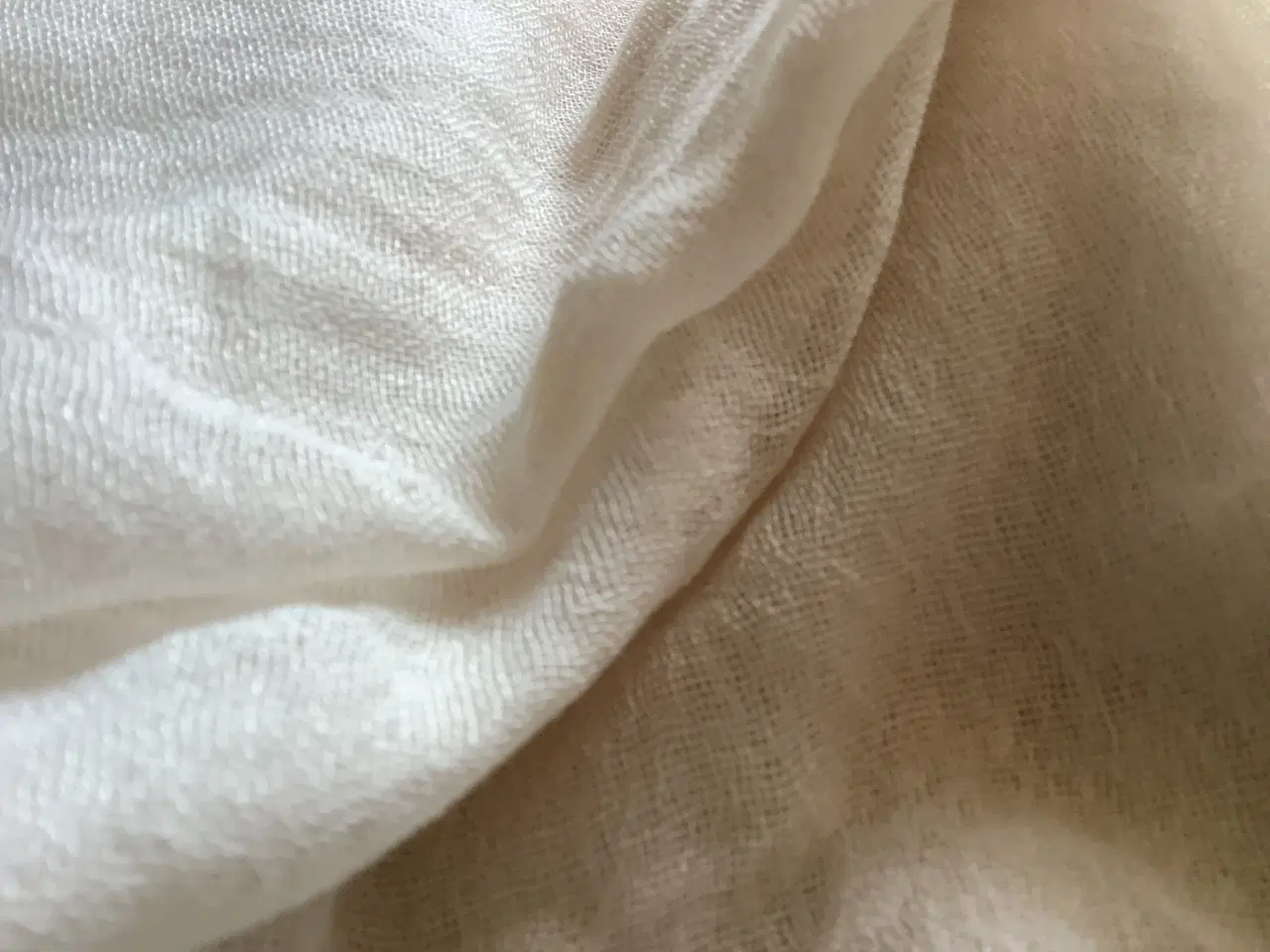 Billede 1 - Så flot langt hvidt tørklæde 190X110