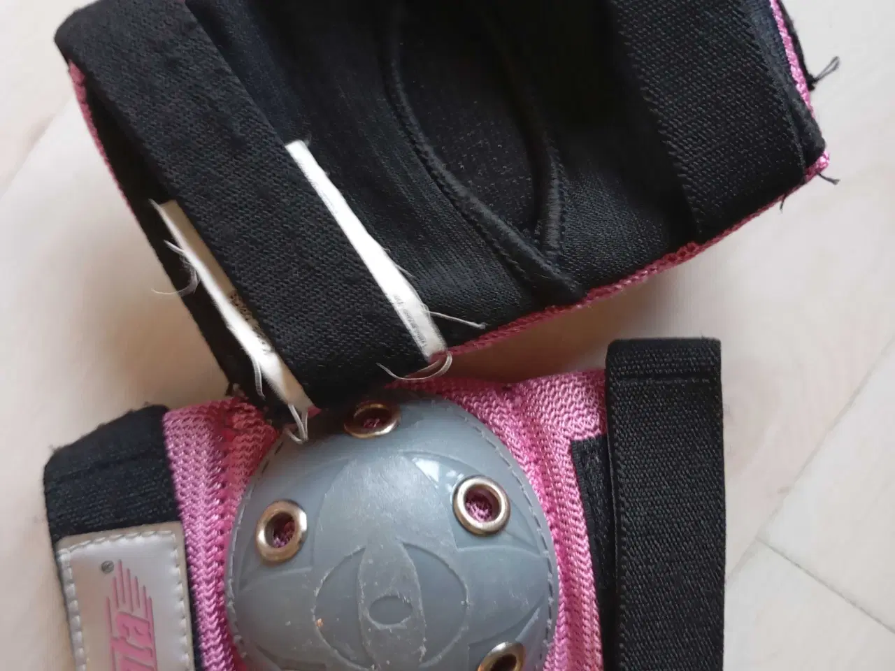 Billede 17 - Børne skøjter inliners. Str. 31-34.