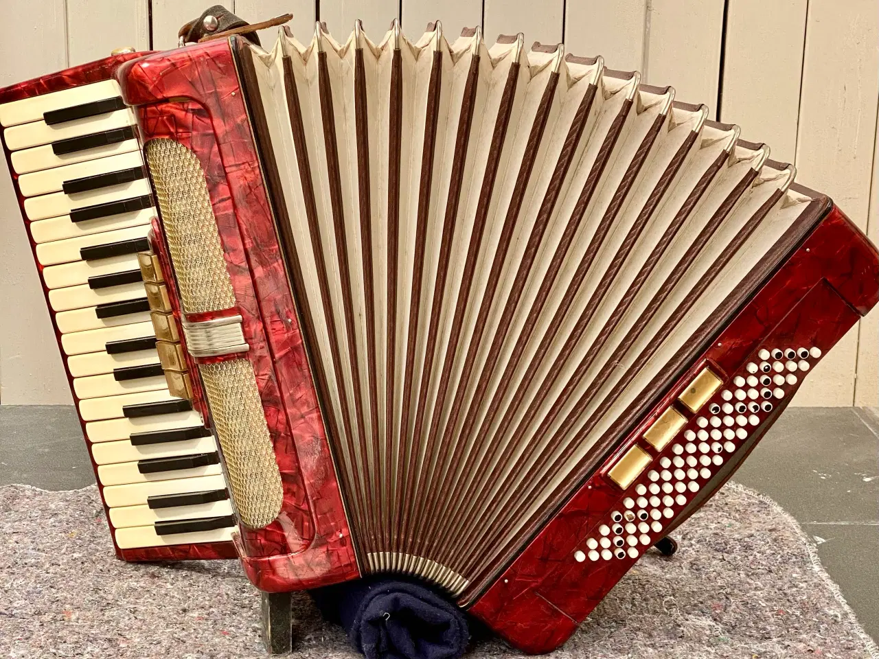 Billede 1 - Harmonika – velegnet til begyndere