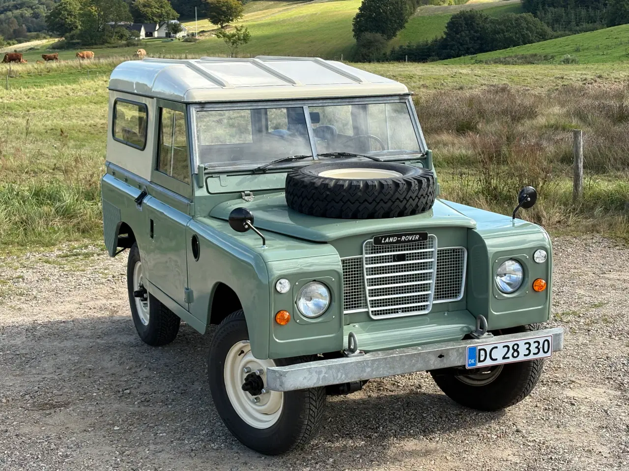 Billede 3 - Smuk nyrenoveret Land Rover Serie lll i unik stand