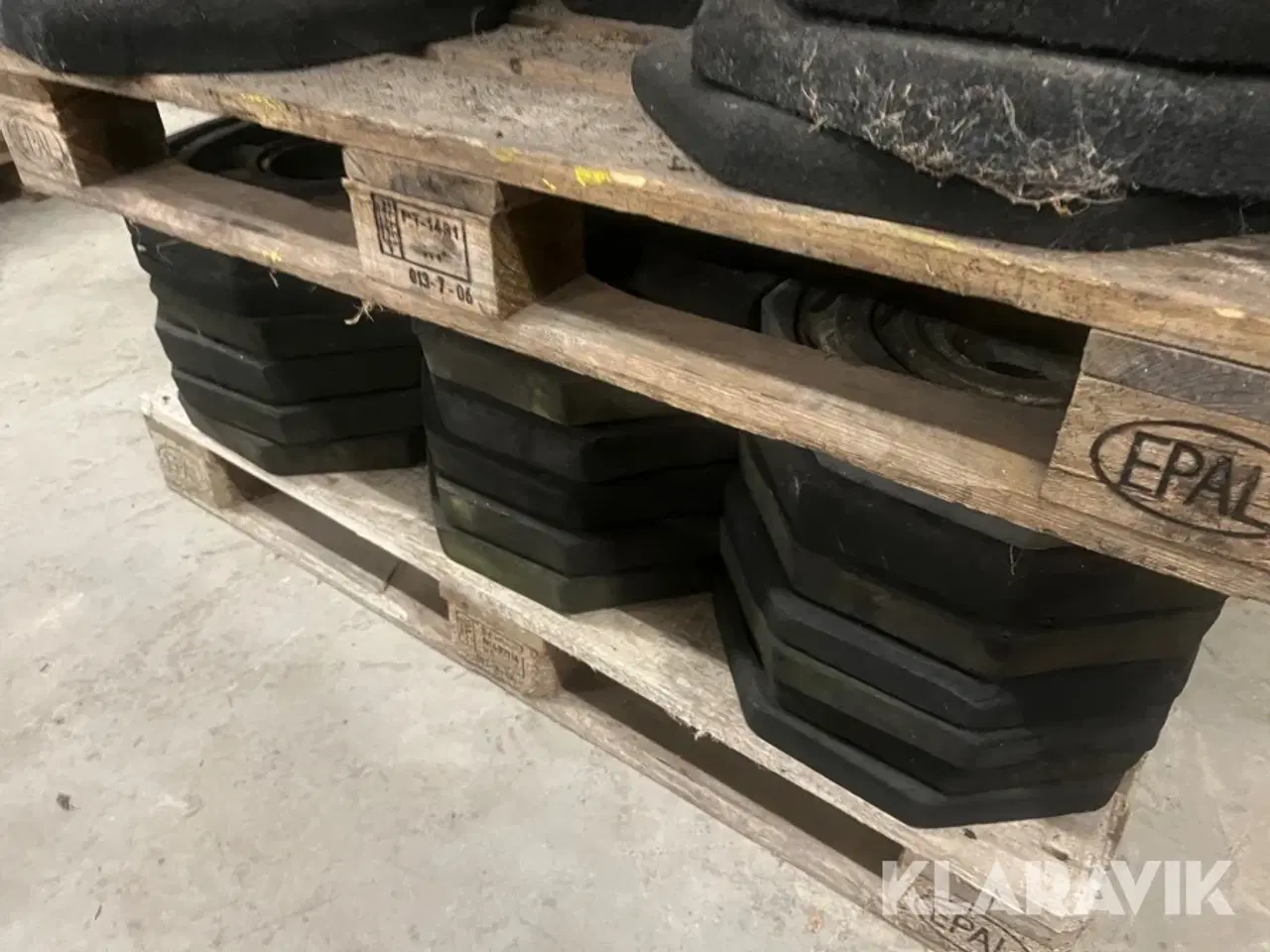 Billede 5 - Fødder til afspærring FT 95 styk