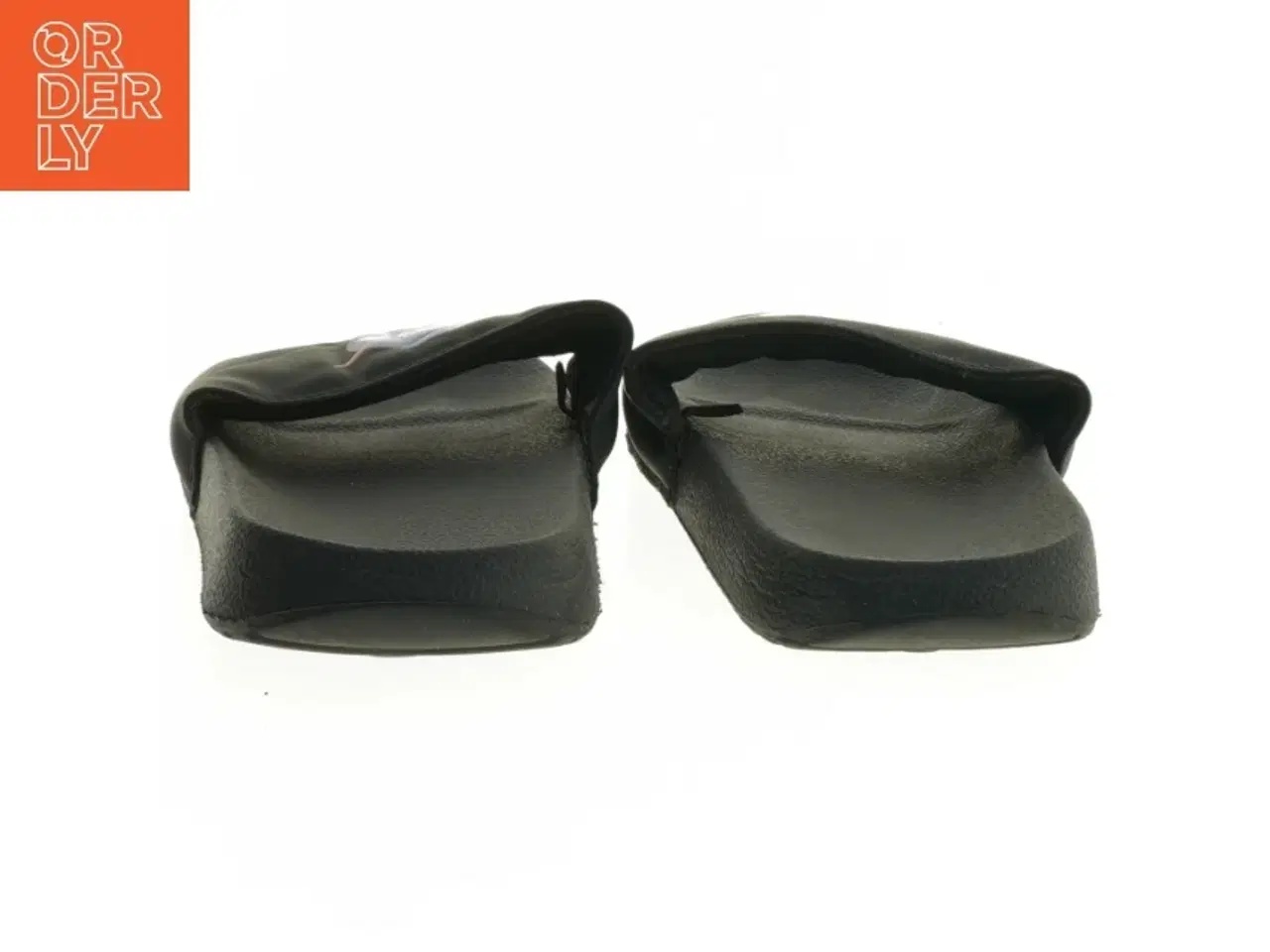 Billede 2 - NASA slippers fra Nasa (str. 36-37)