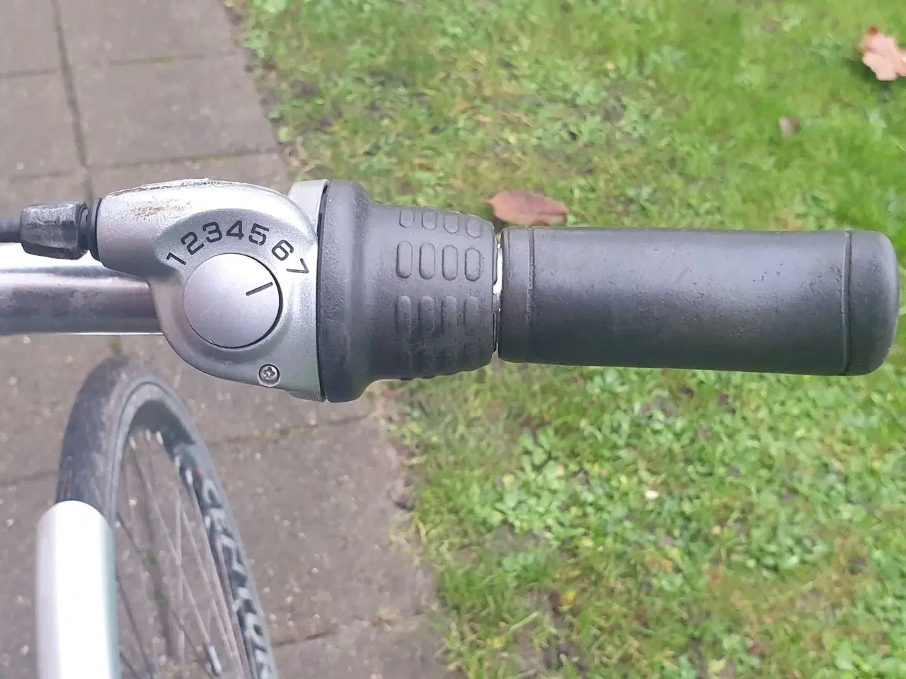 Billede 11 - Jensen damecykel m. barnestol, 7 gear, 51 cm stel