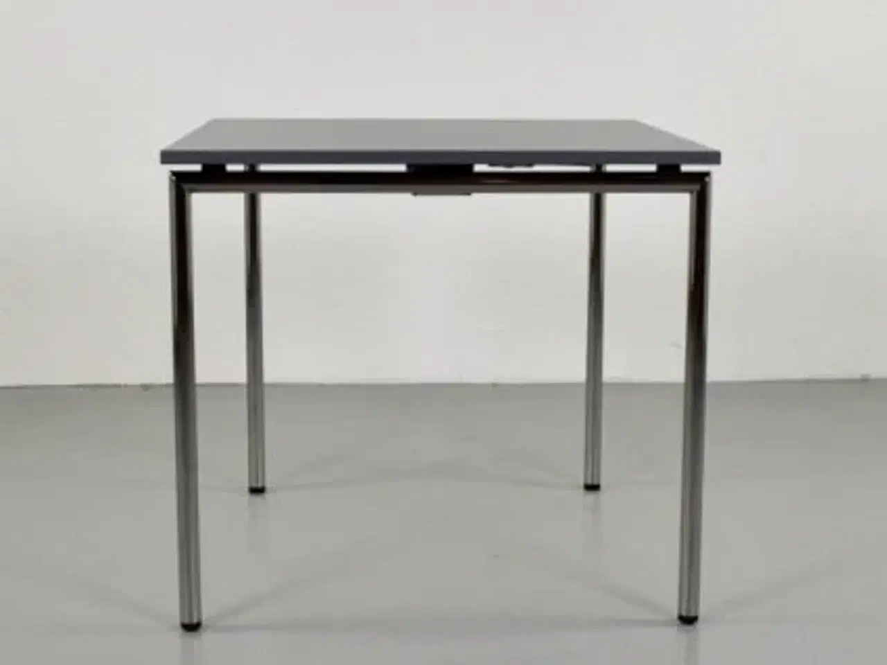 Billede 3 - Four design klapbord med antracit bordplade