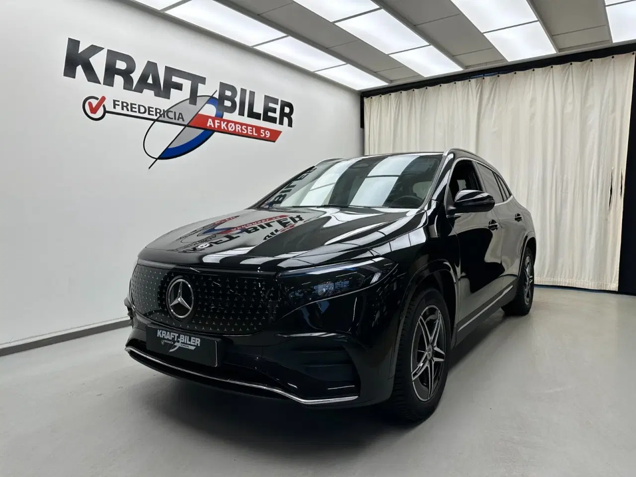 Billede 1 - Mercedes EQA350  AMG Line 4Matic