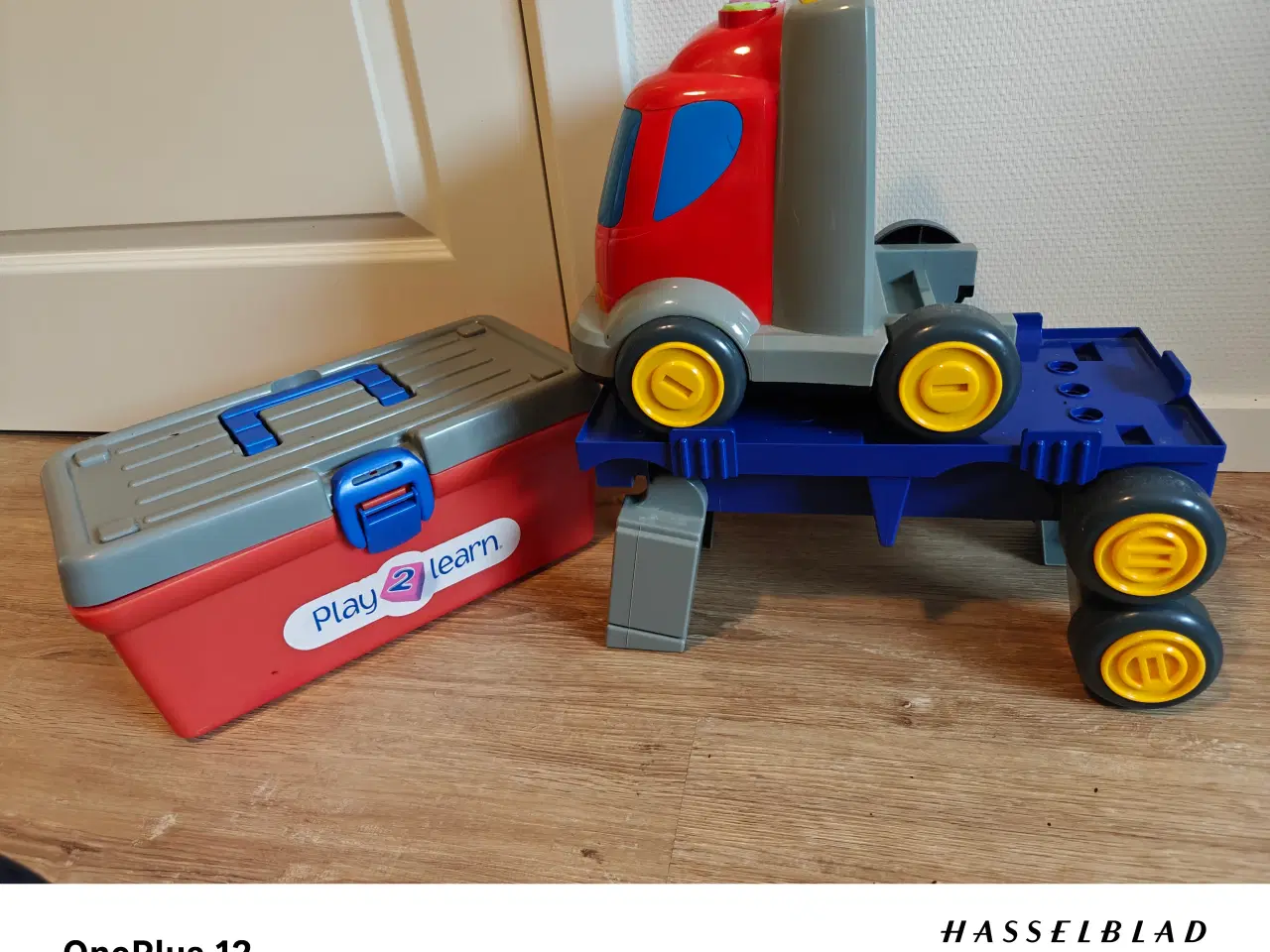 Billede 2 - Play2Learn lastbil værkstedsbord 