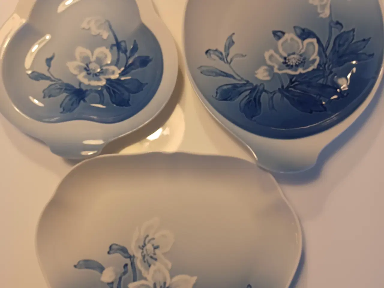 Billede 5 - B & G Julerosen blandet porcelæn, SKARP PRIS!!