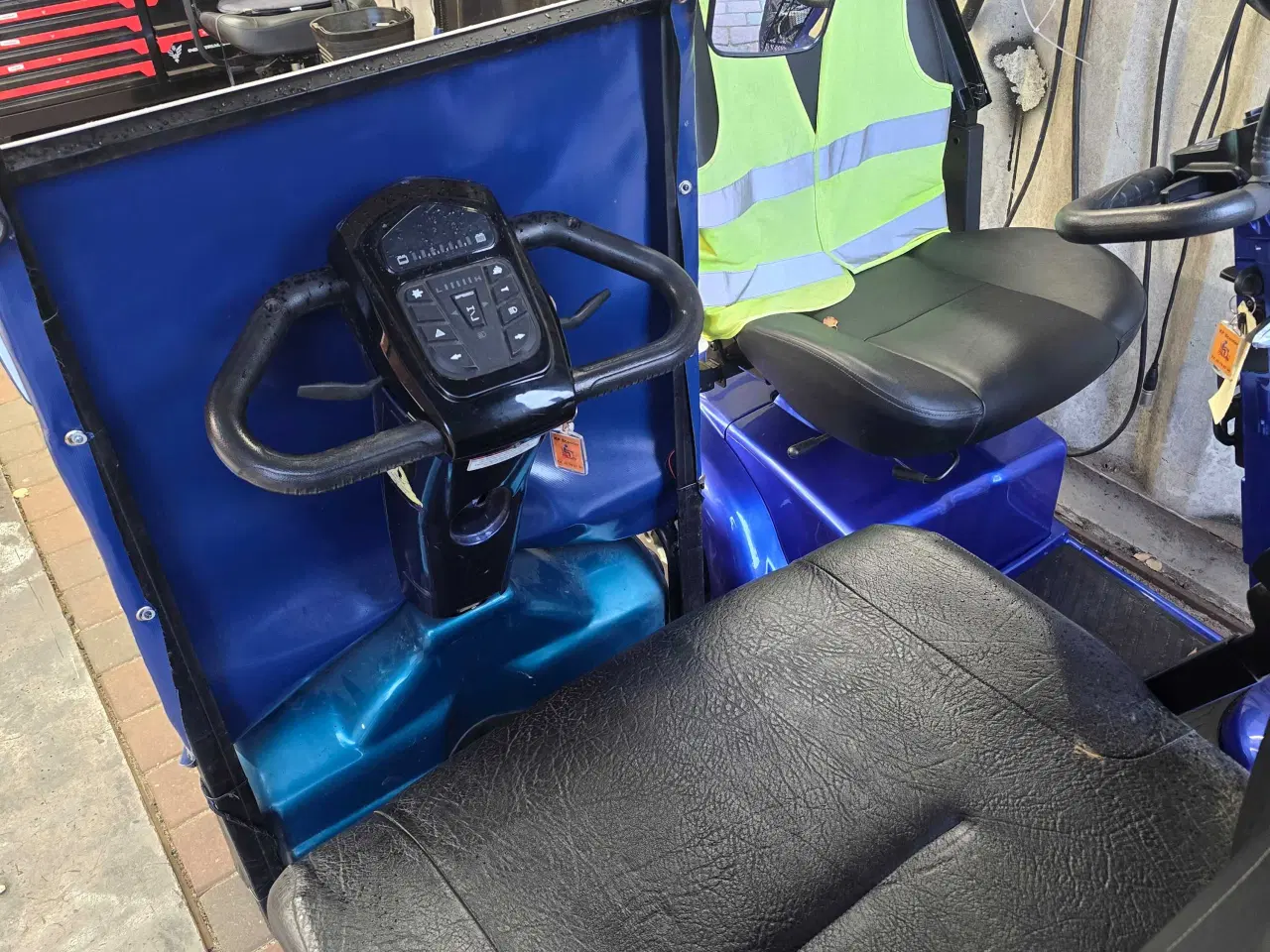 Billede 3 - Elscooter med tag