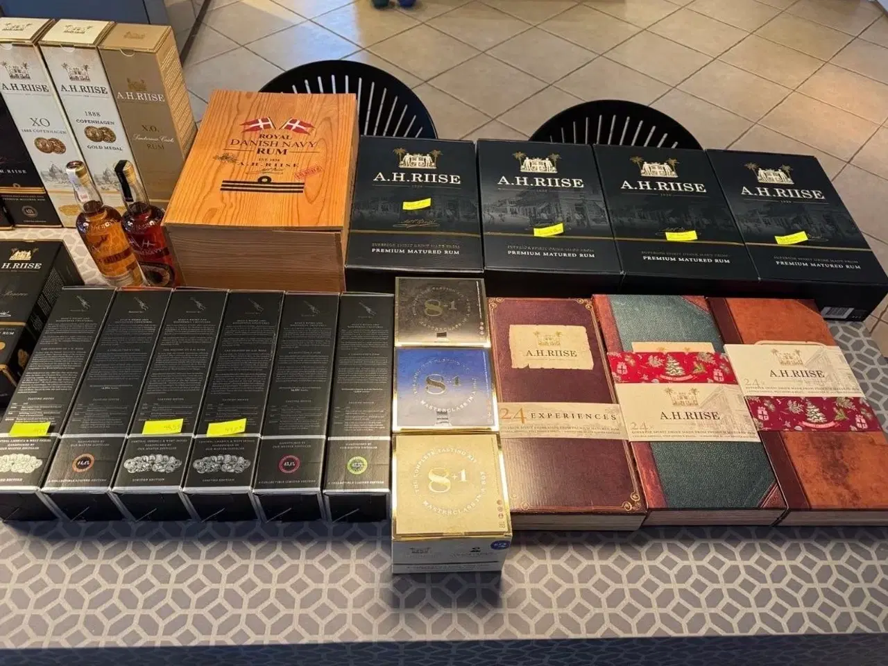 Billede 2 - A H Riise samling