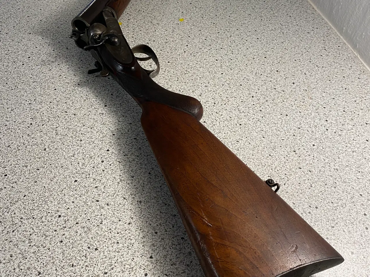 Billede 2 - Hane gevær cal. 12 med sidelås