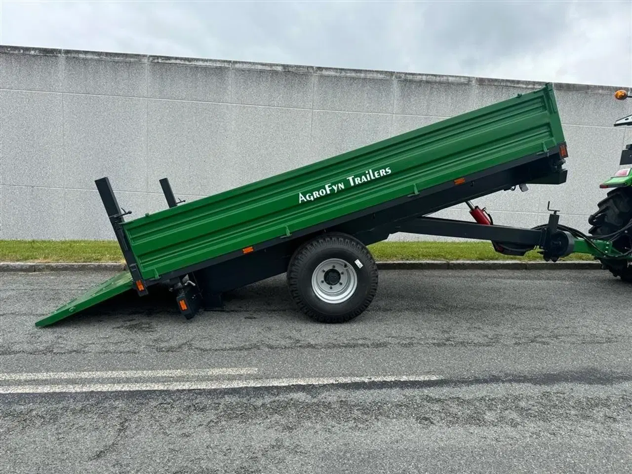 Billede 2 - Agrofyn Trailers 6 tons Multipurpose Maskintrailer med sidetip