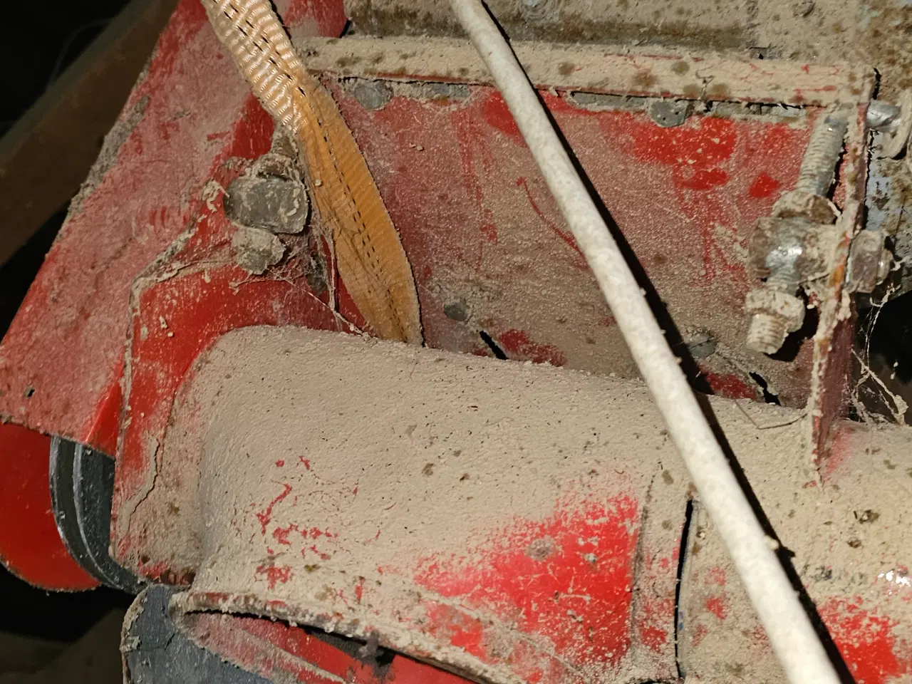 Billede 3 - Kornsnegl brugt til træpiller