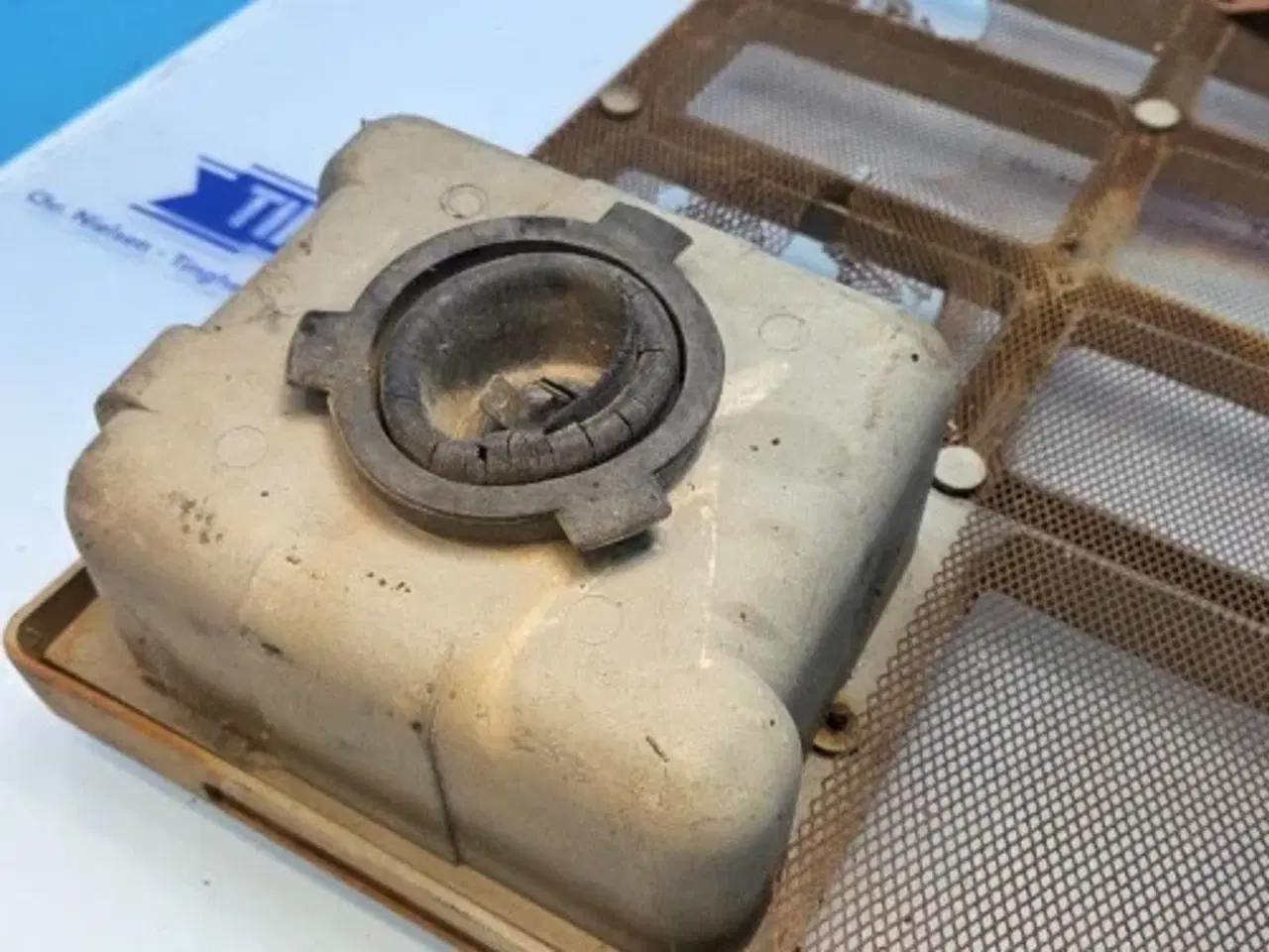 Billede 6 - Case 844S Gitter 3141780R1