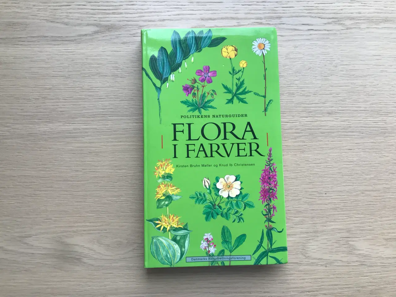 Billede 1 - Flora i Farver  - Politikens Naturguider