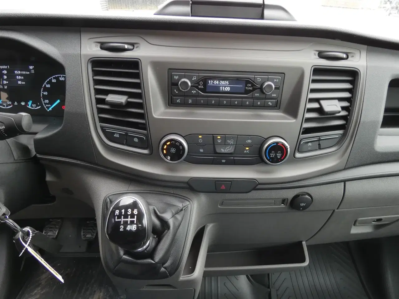 Billede 10 - Ford Transit 350 L2H1 2,0 TDCi Trend RWD 170HK Ladv./Chas. 6g