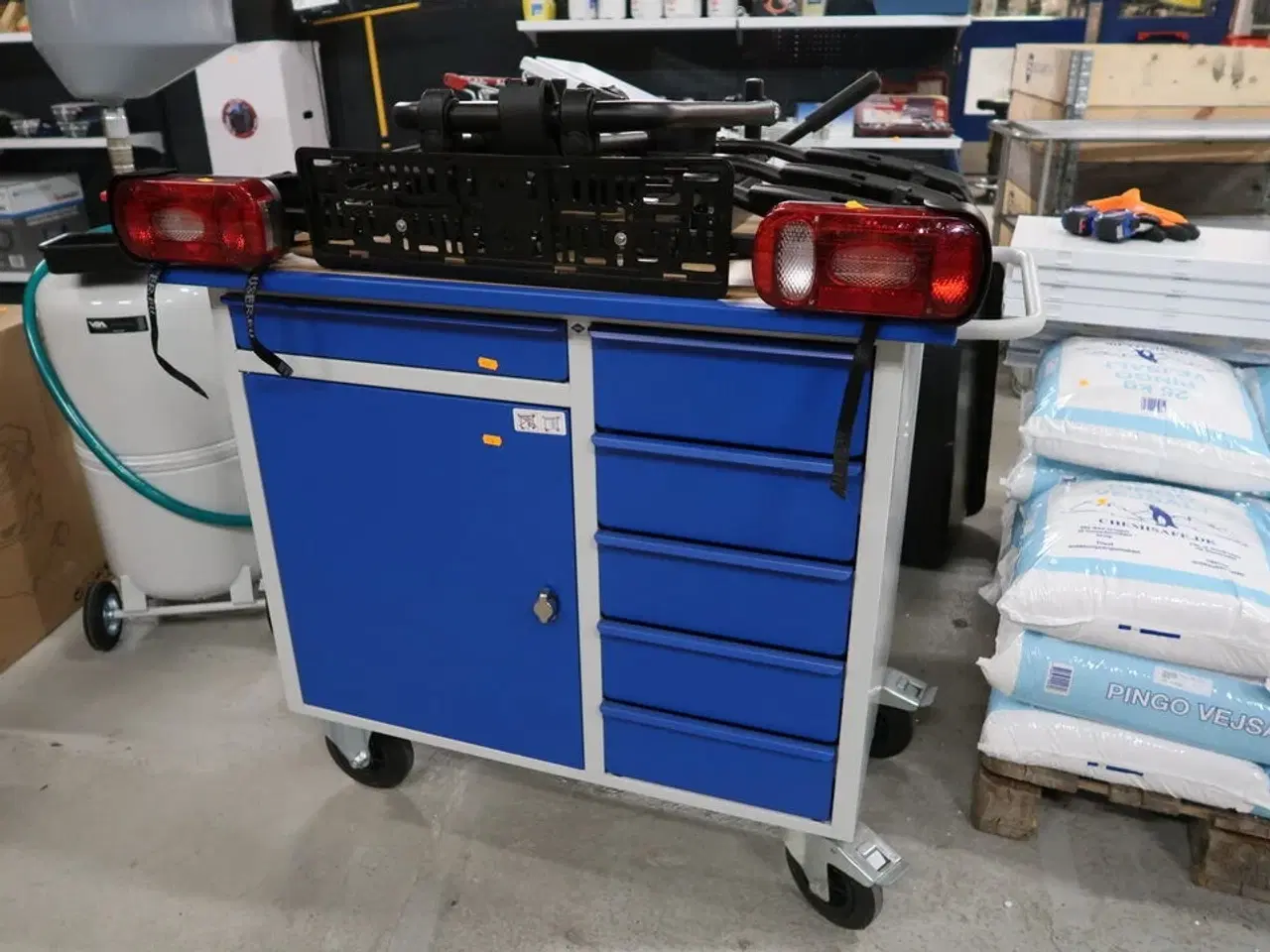 Billede 1 - Værktøjsvogn uden indhold