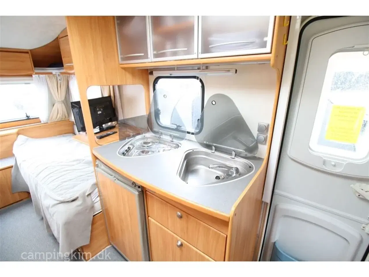 Billede 6 - 2007 - Adria Adora 472 LU   ENKELTSENGE, MOVER, MARKISE OG FORTELT