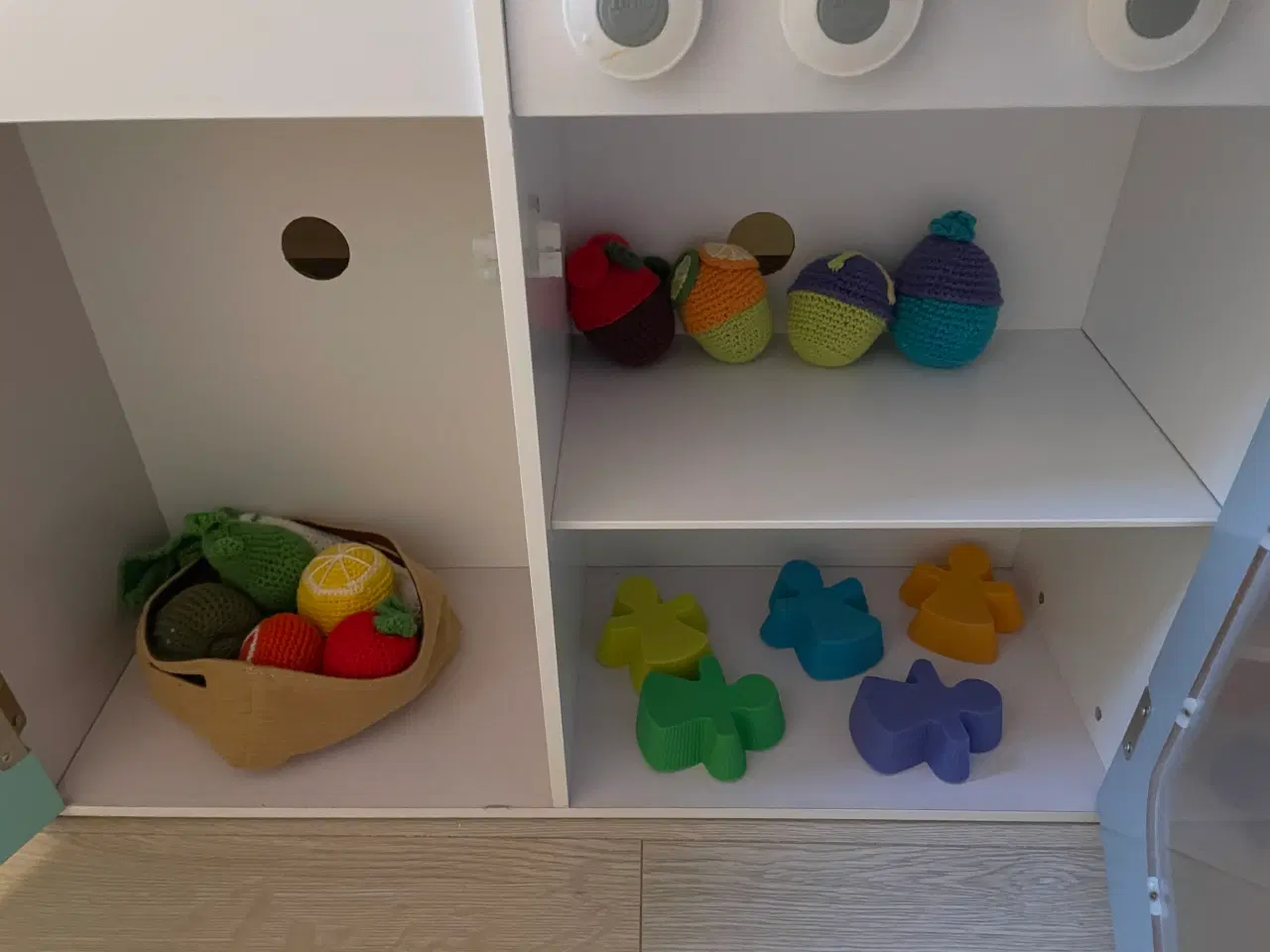 Billede 4 - Plum 2-1 dukkehus og køkken