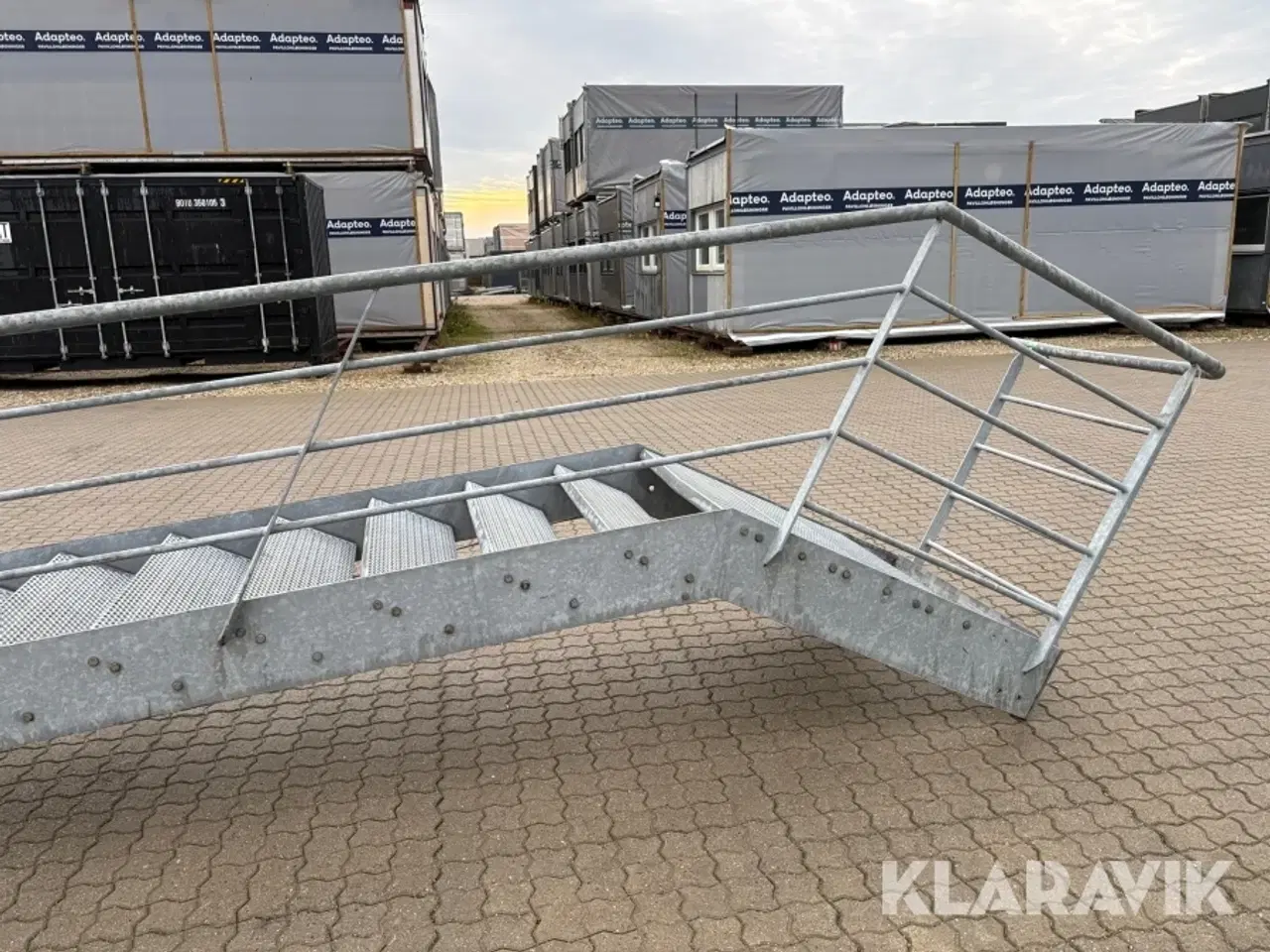 Billede 12 - Trappe med repos