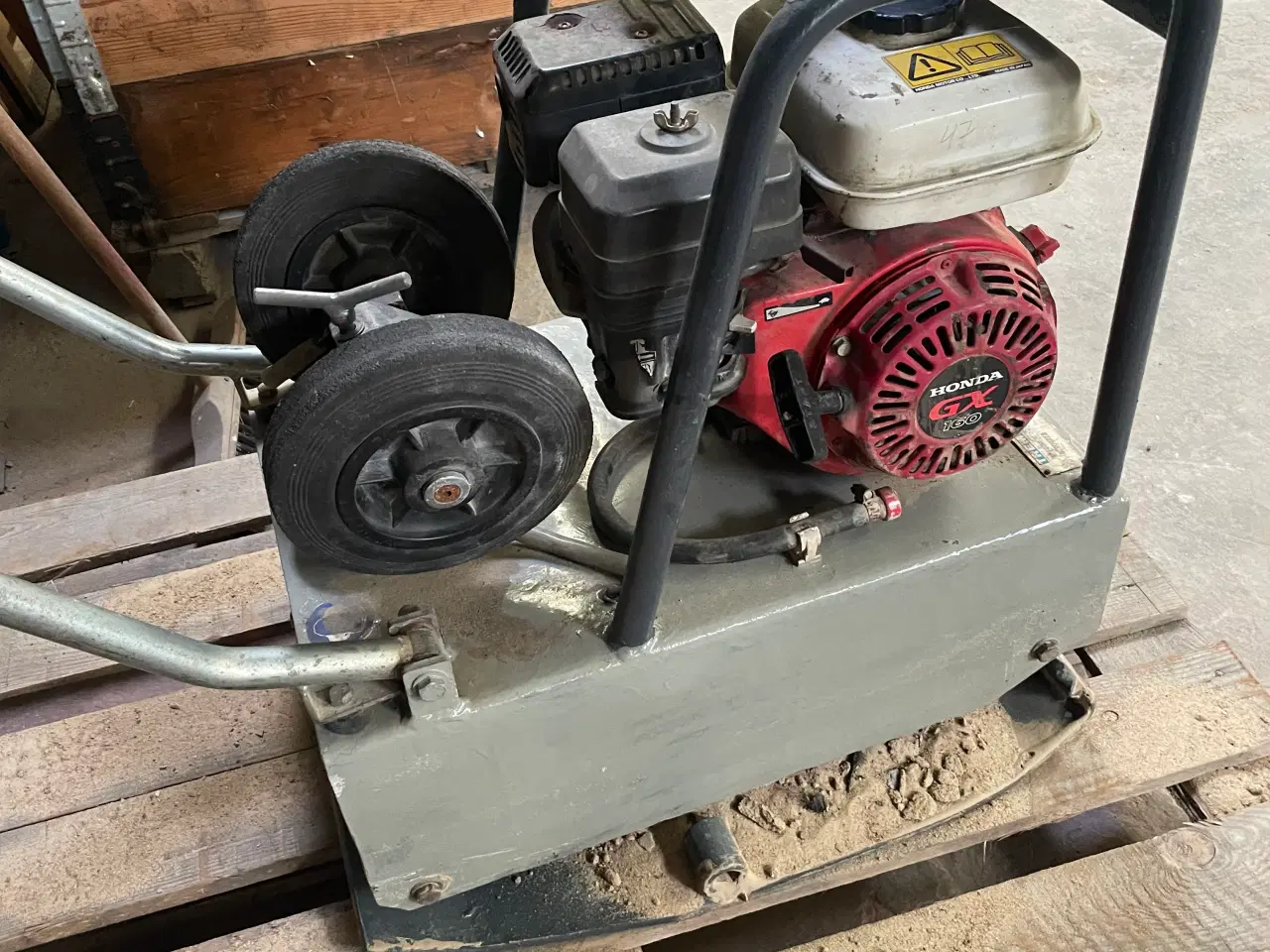 Billede 3 - Pladevibrator