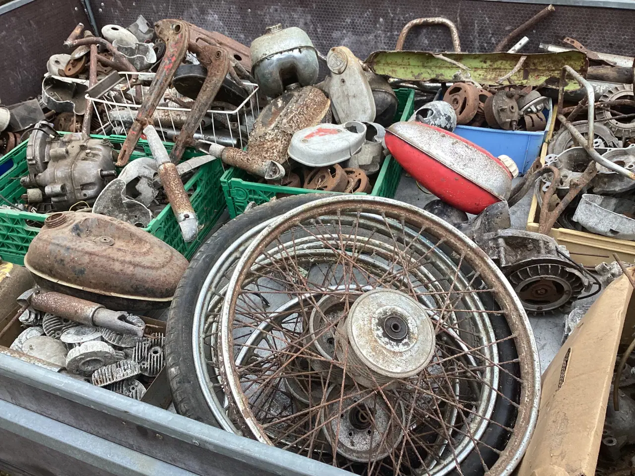 Billede 2 - Puch MS 50 reservedele.