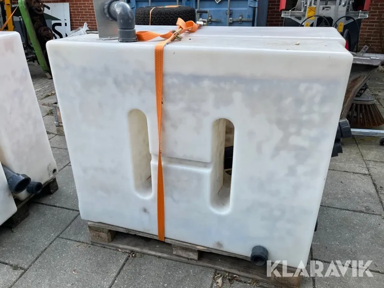 Billede 12 - Vandtanke Wydale 400 liter - 4 styk