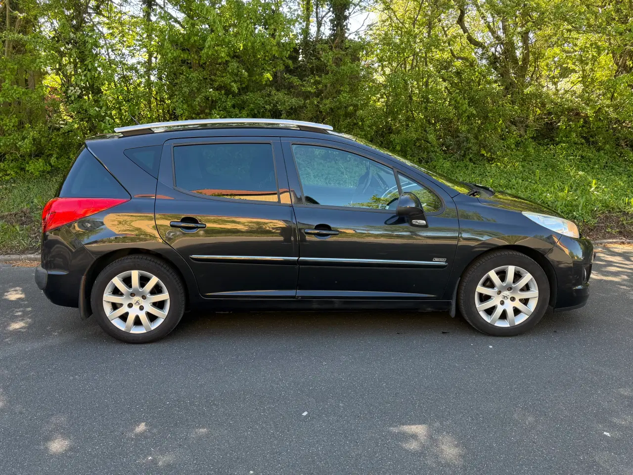 Billede 1 - Peugeot 207 SW 1.6 HDi 92 HK NYSYNET