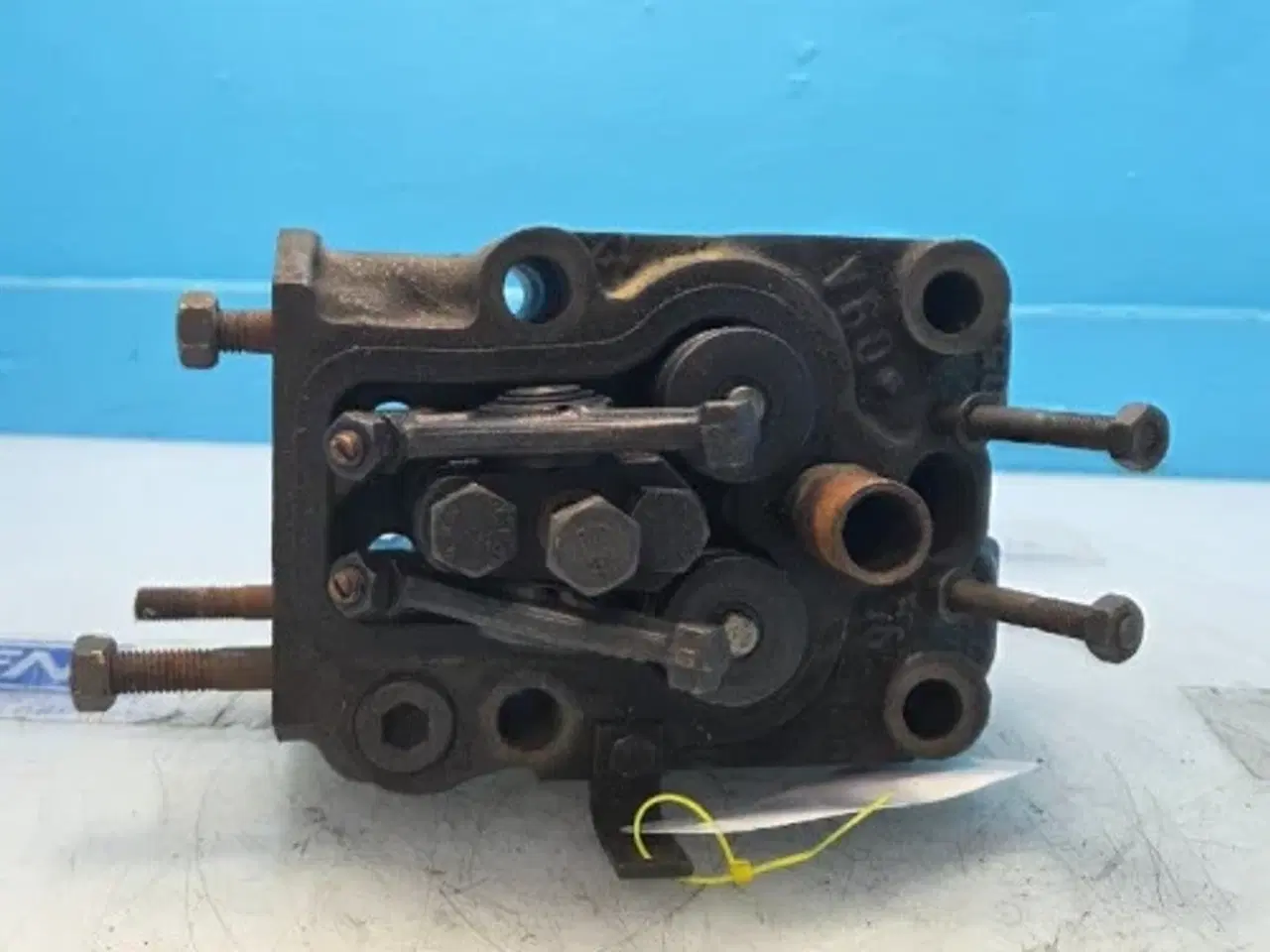 Billede 7 - MWM   D226-6   Topstykke  R286