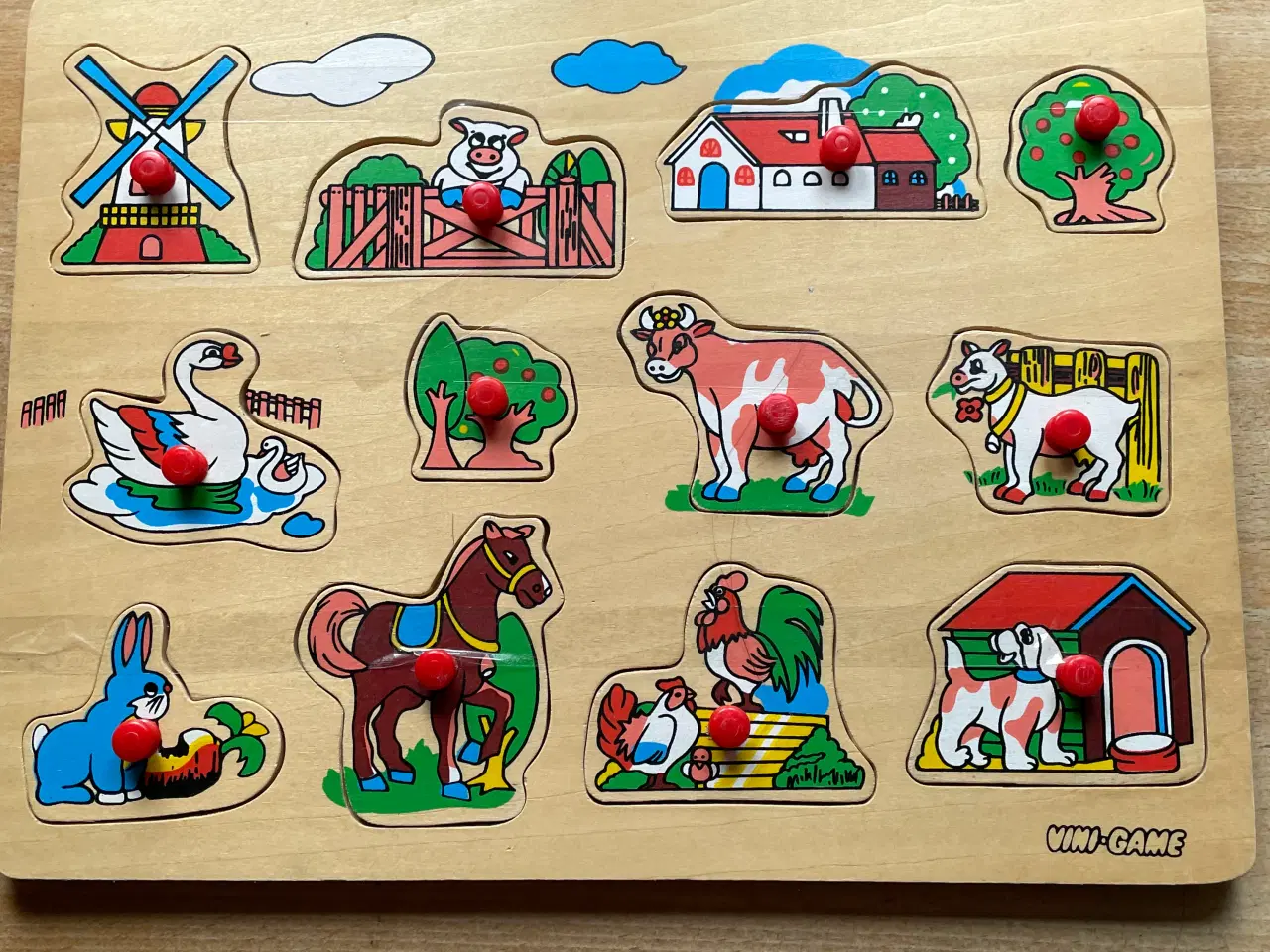 Billede 1 - Puslespil med knopper