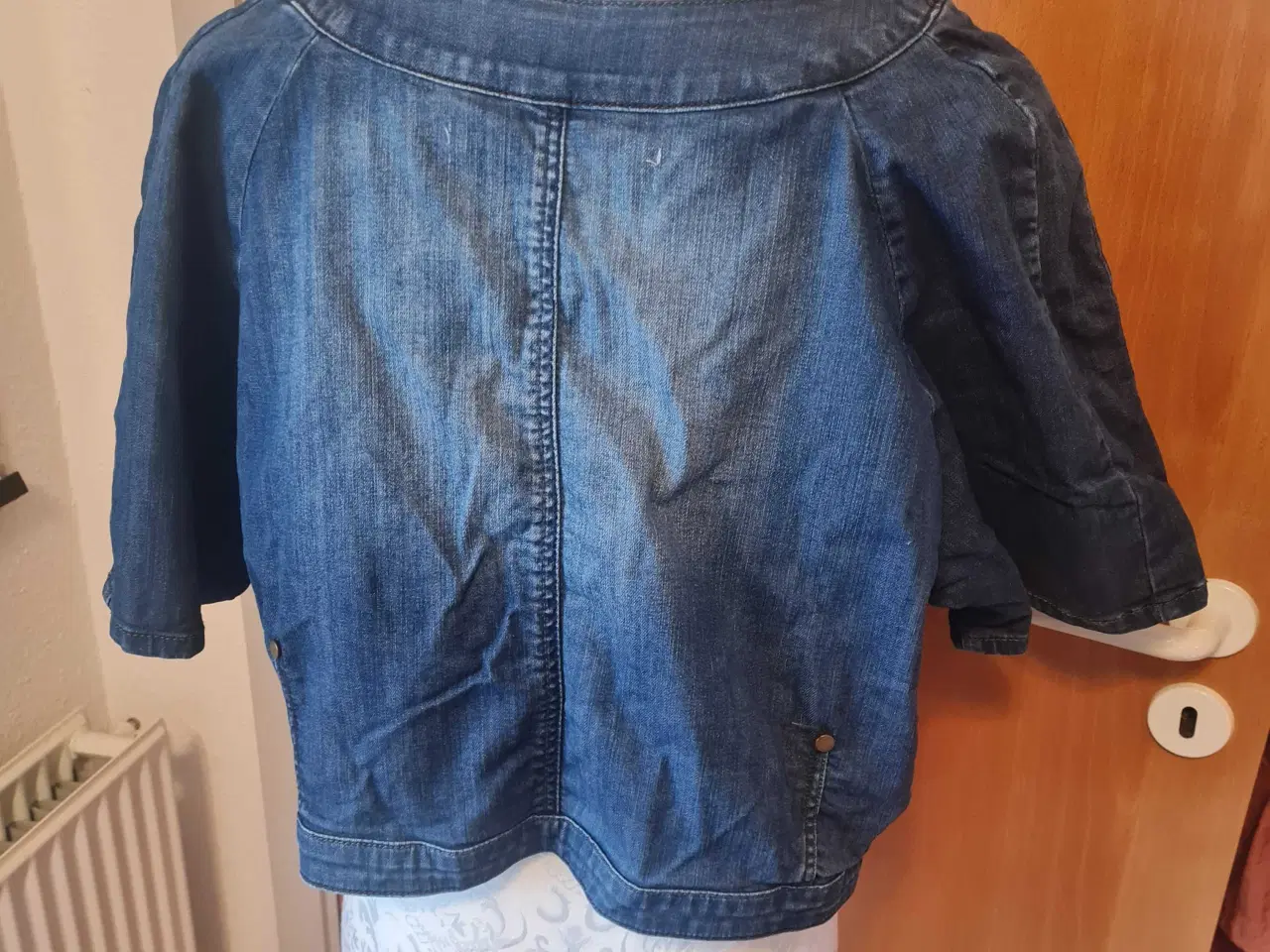 Billede 2 - Denim bolero/ kort jakke str 50