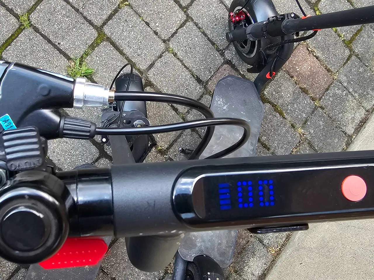 Billede 2 - El-løbehjul 2STK GORUNNER PRO V2  