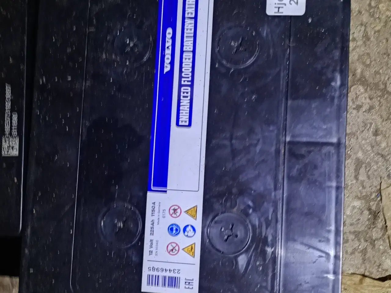 Billede 2 - Batteriet til volvo lastbil org.