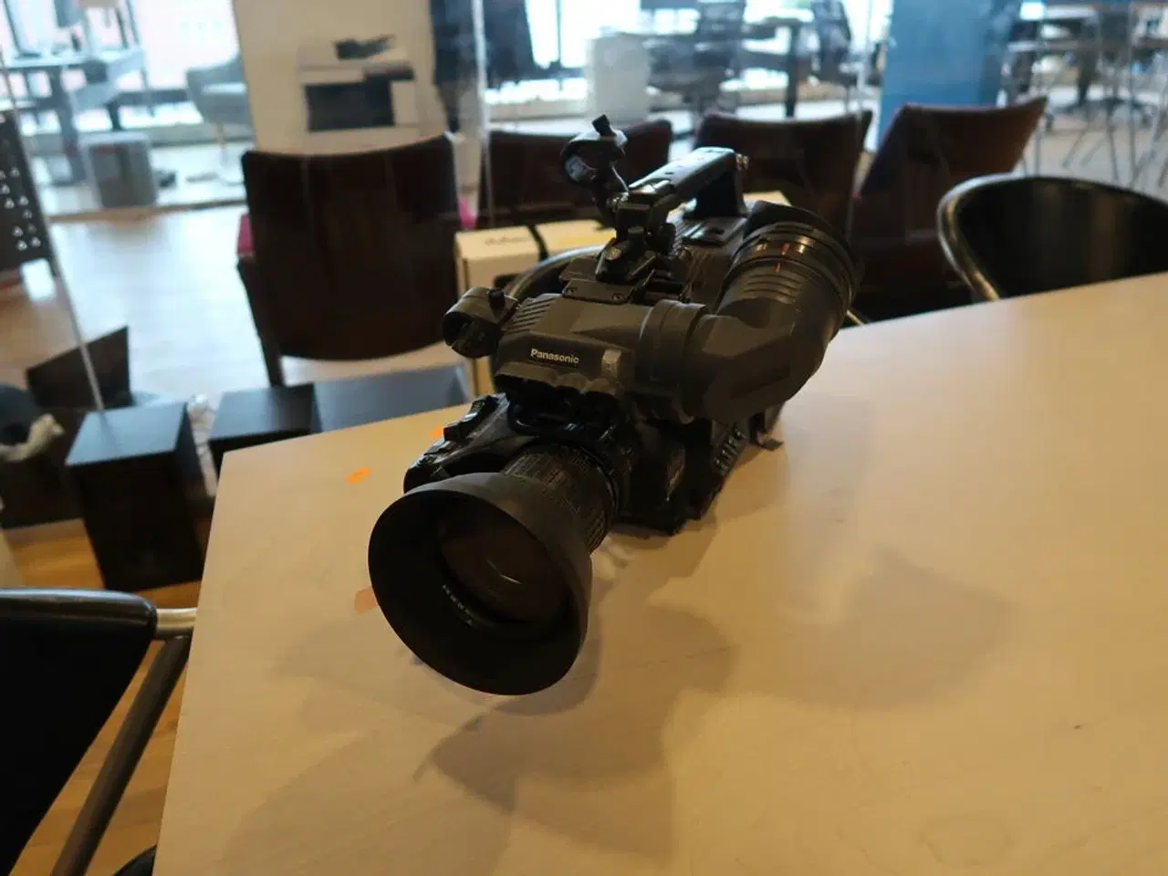 Billede 4 - Videokamera PANASONIC AJ-D410AE