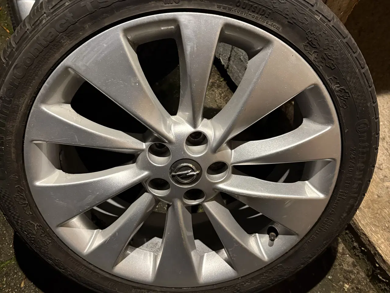 Billede 3 - Originale 18” Opel alufælge 5x105 med vinterdæk