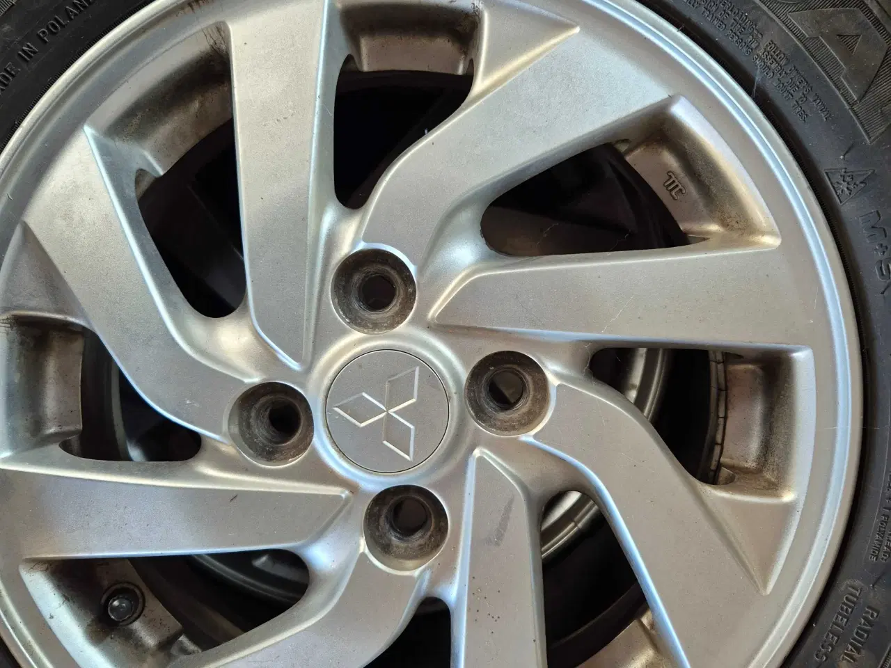 Billede 2 - Vinterdæk og fælge