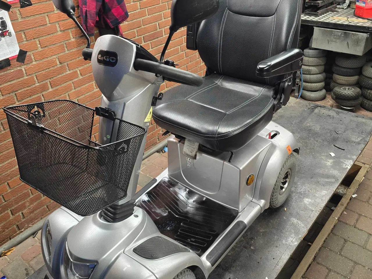 Billede 1 - EASY GO 4 hjulet elscooter