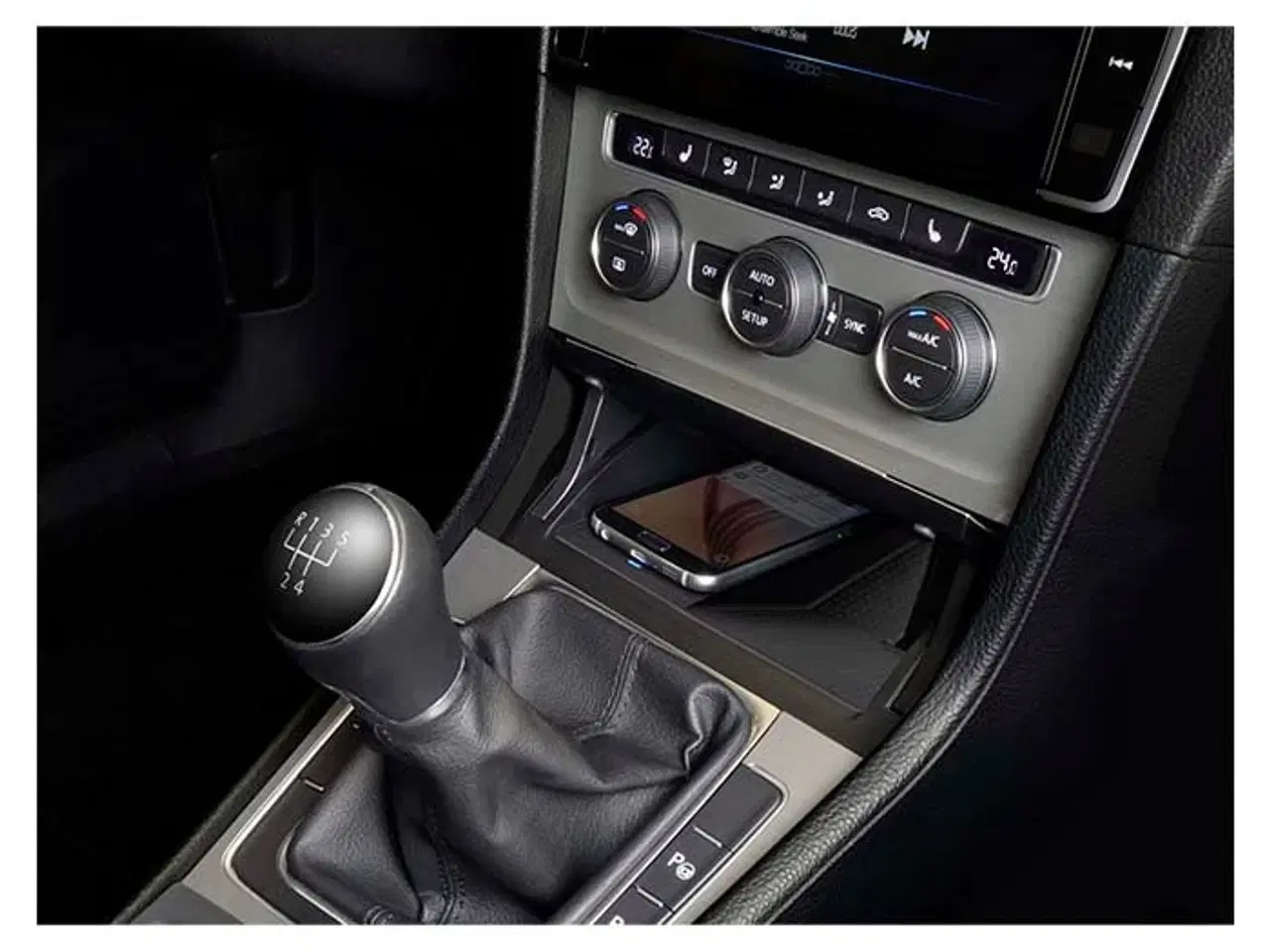 Billede 1 - Alpine QI trådløs lader til indbygning Golf 7