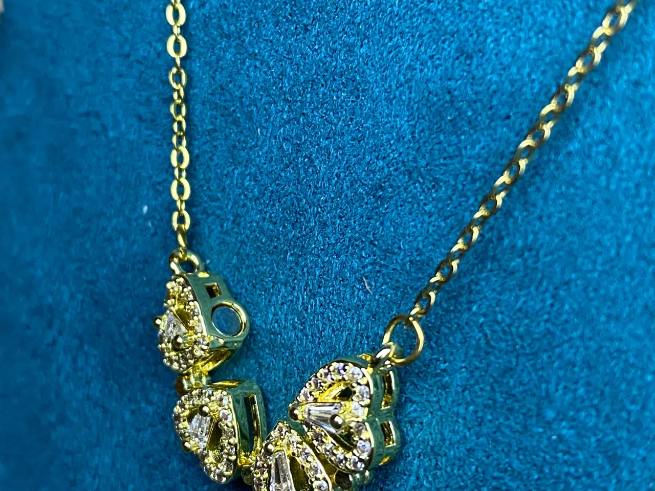 Billede 6 - Halskæde med firkløver