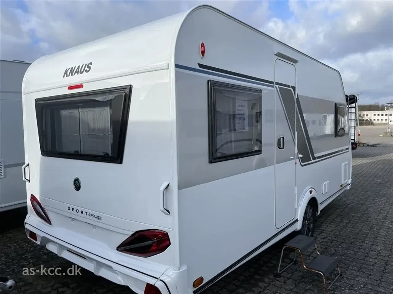 Billede 2 - 2024 - Knaus Sport 450 FU SPORT E POWER SELECTION   Knaus Sport E POWER årg. 2024 4 sovepladser, 4 siddepladser