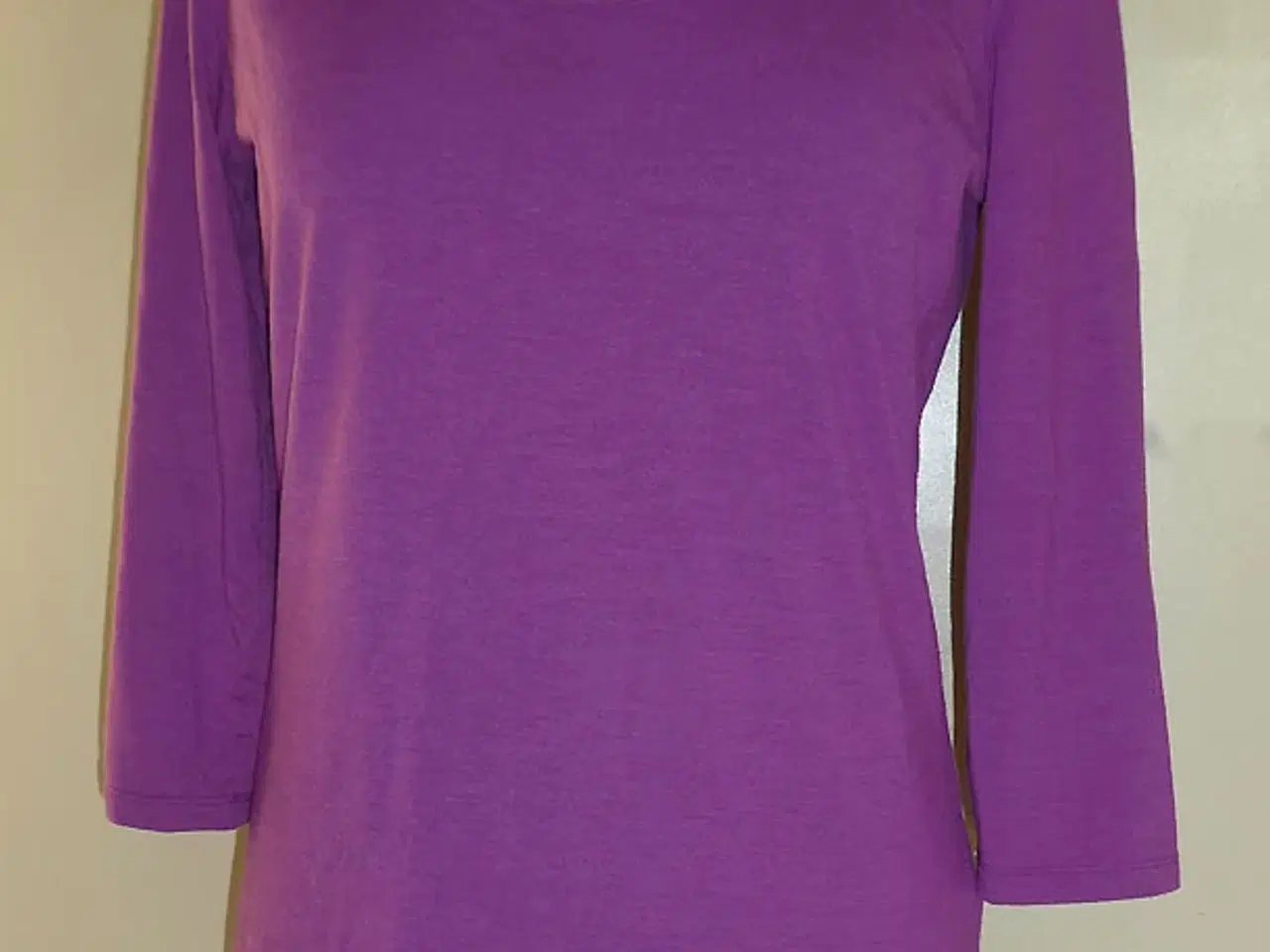 Billede 1 - Lækker Mosquitos t-shirt