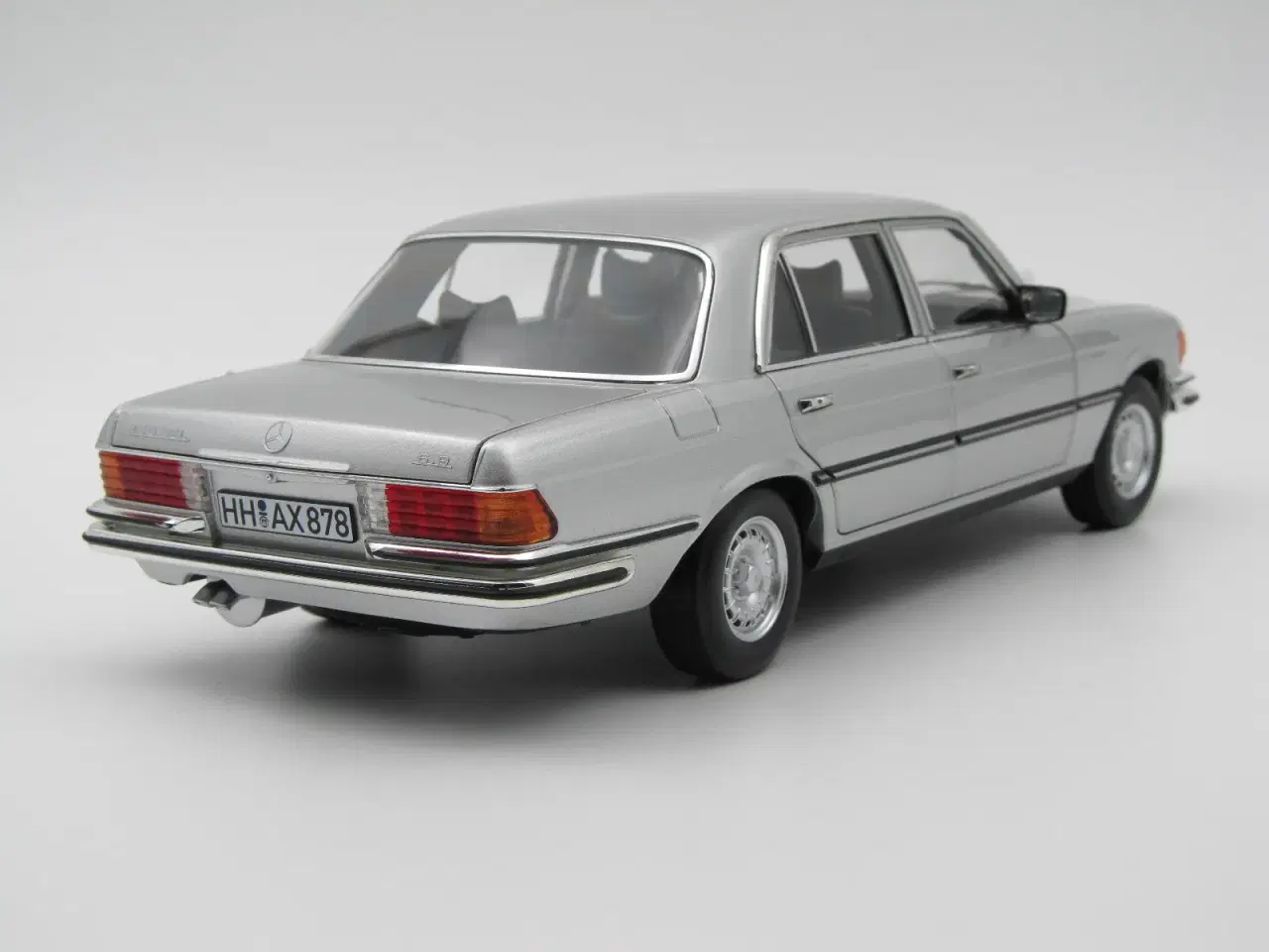 Billede 3 - 1976 Mercedes-Benz 450 SEL 6,9 W116 1:18