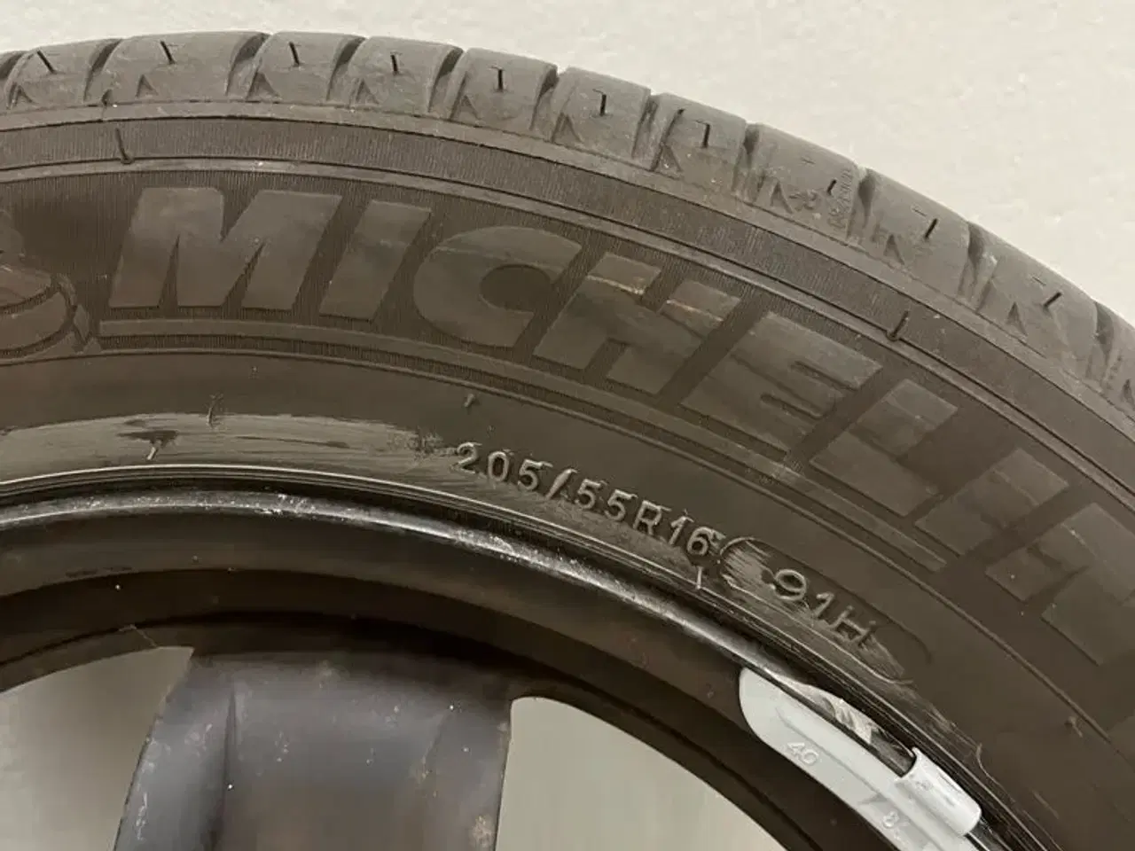 Billede 1 - Fine Michelin sommerdæk på fælge 5x114,3