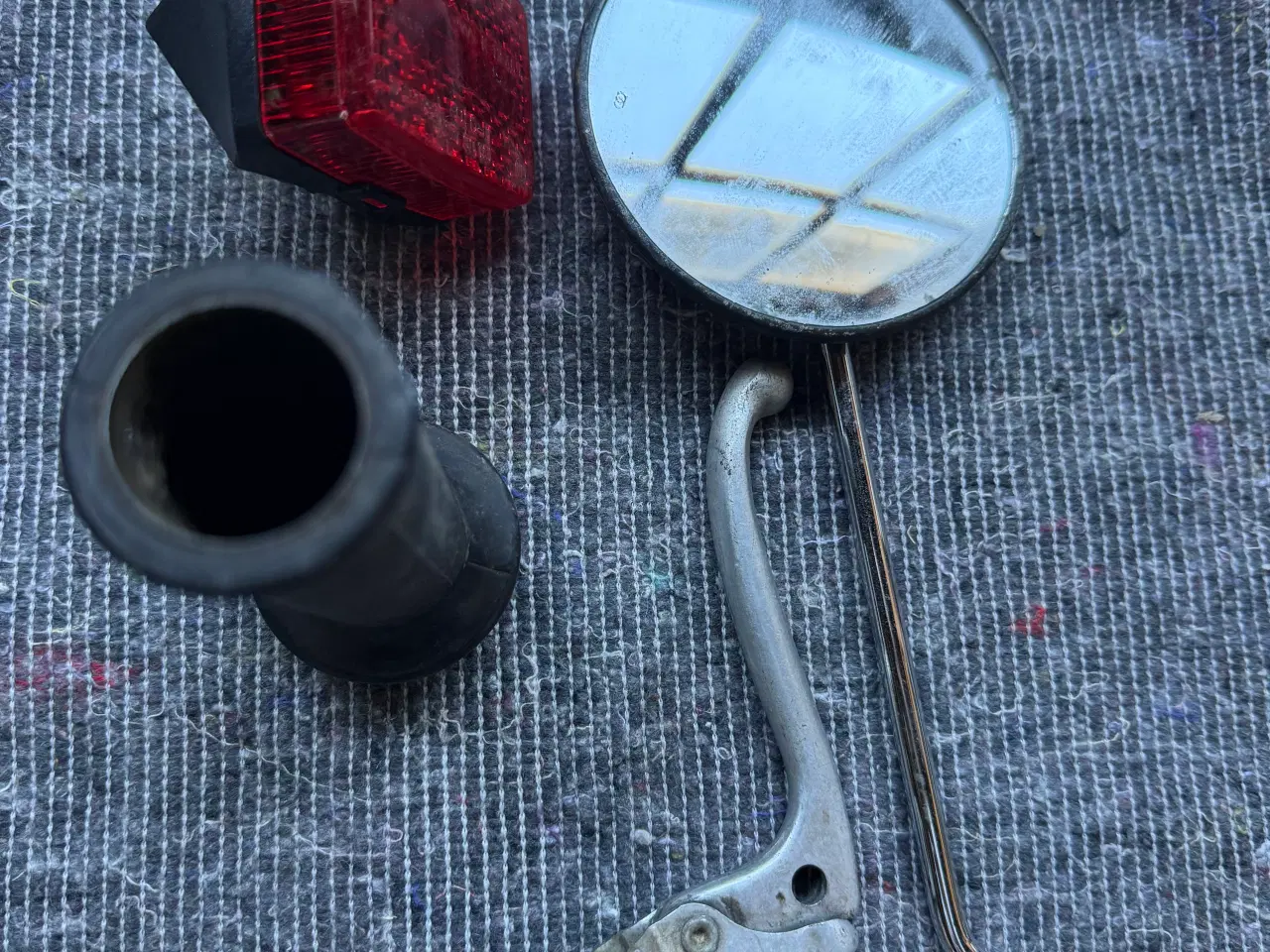 Billede 8 - Puch Maxi baglygte og gashåndtag