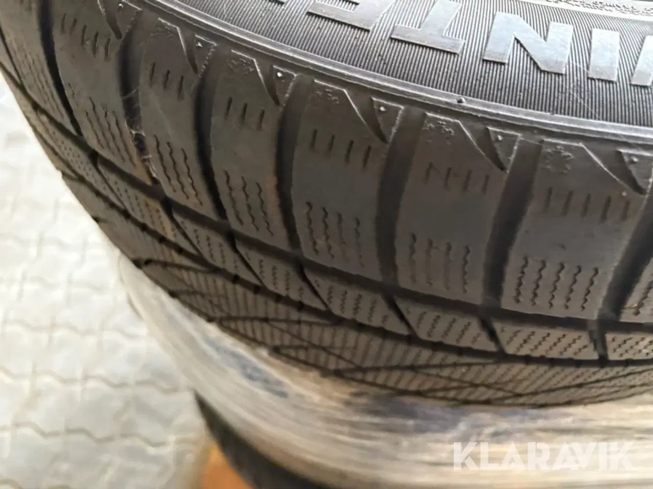 Billede 11 - Alufælge med dæk Mercedes AMG Evergreen Nokian 225/55R17 og 255/60R16
