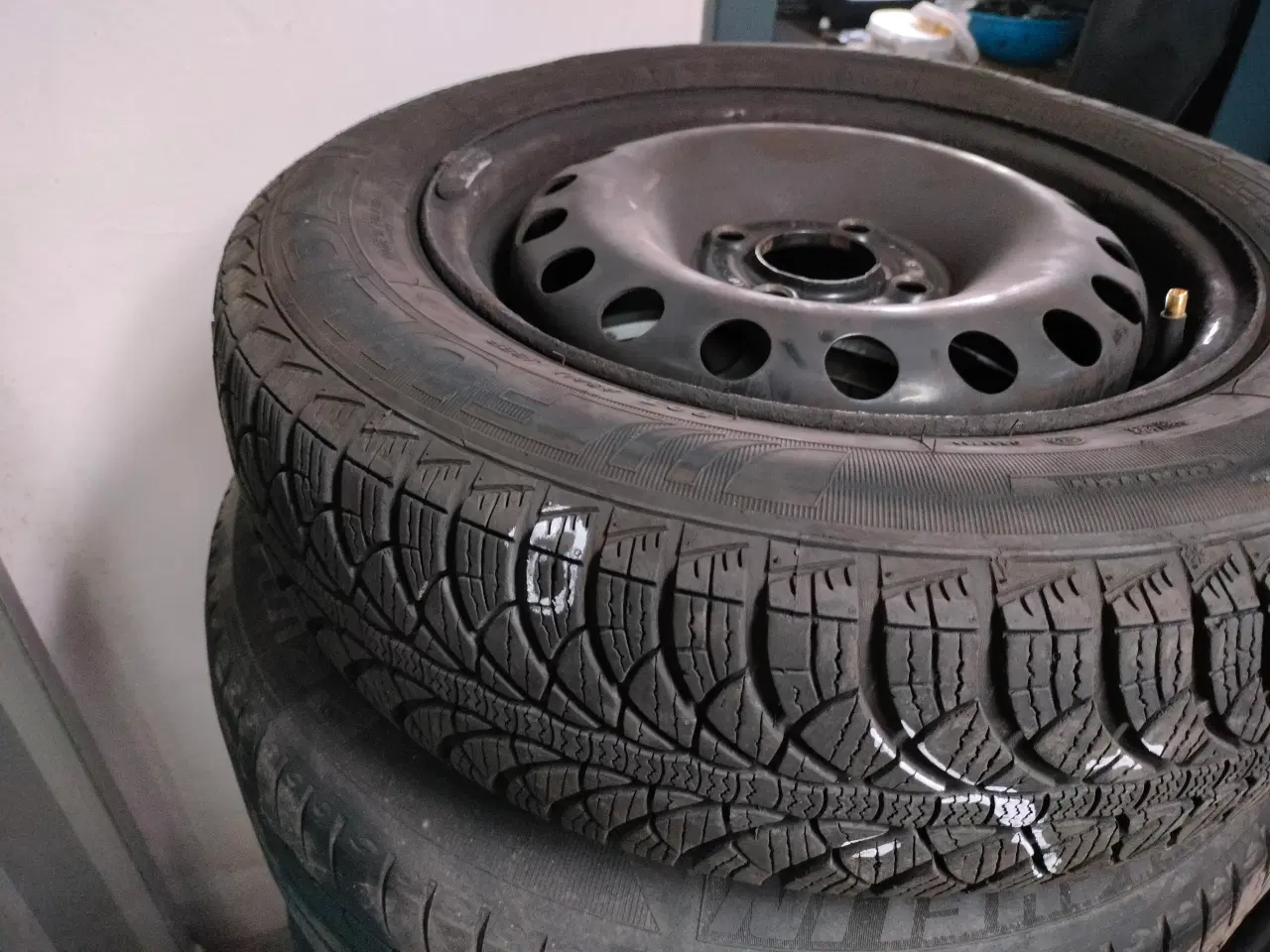 Billede 3 - Vinterdæk VW Up