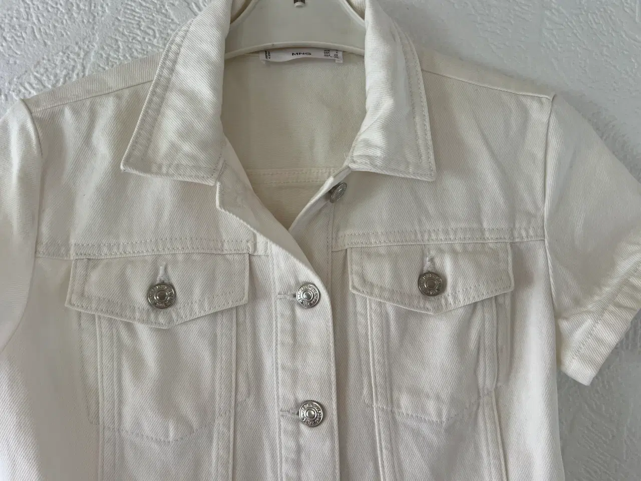 Billede 4 - Hvid Denim Kittlekjole (Str. S)