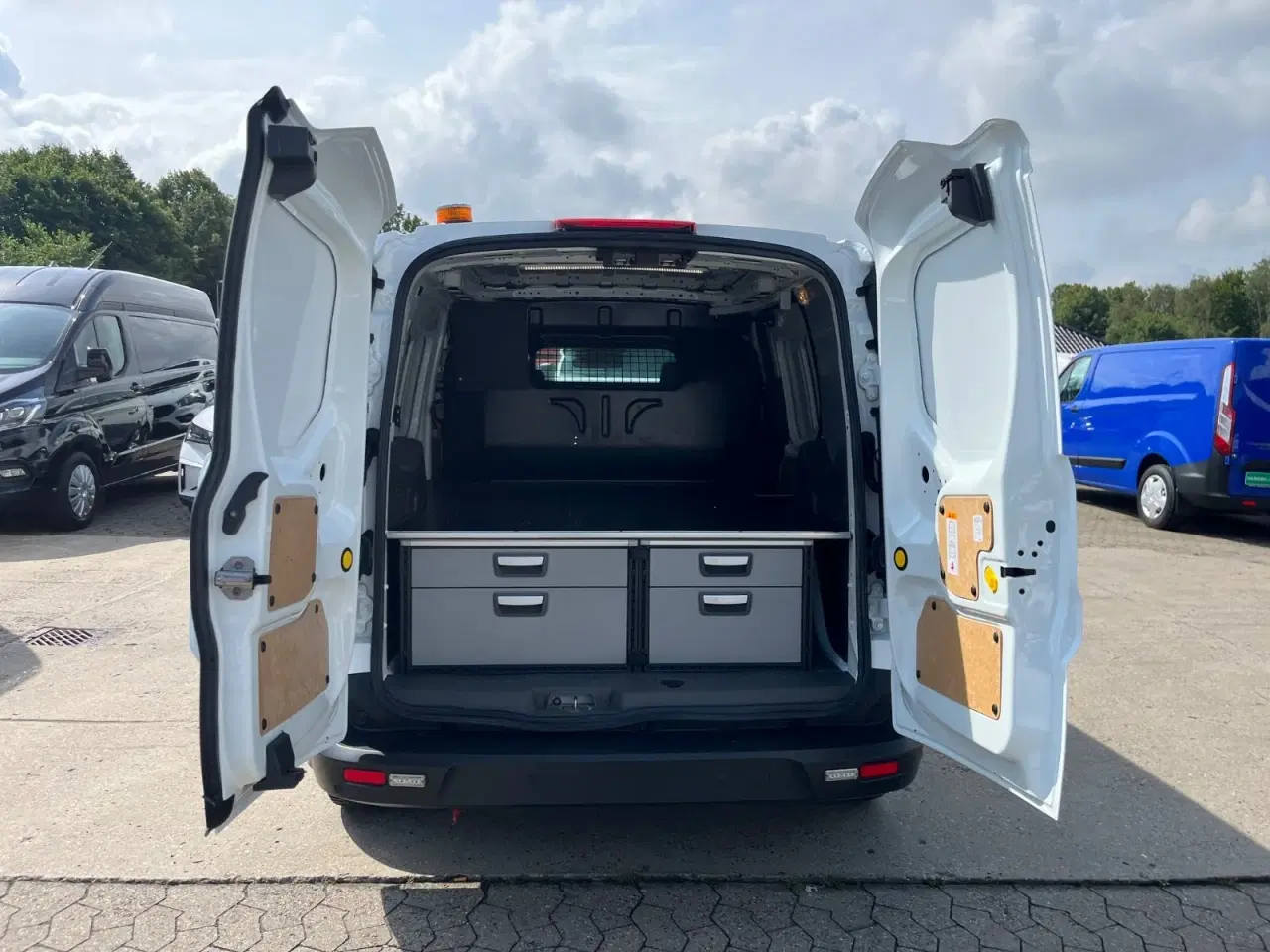 Billede 7 - Ford Transit Connect 1,5 EcoBlue Trend kort