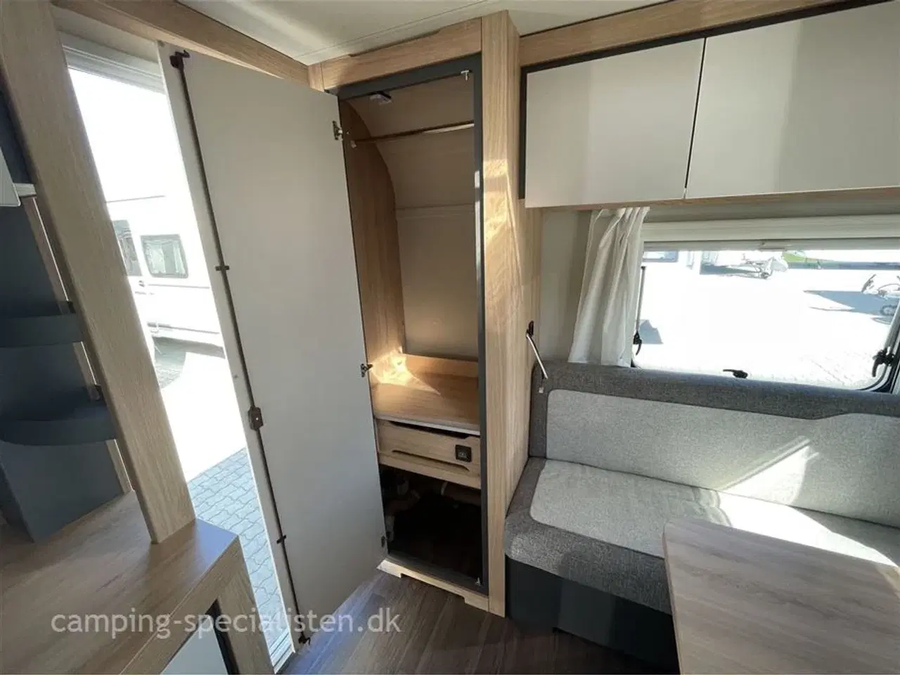 Billede 7 - 2025 - Knaus Sport 420 QD   Knaus Sport 420 QD 2025 - ny model! - kan nu ses hos Camping-Specialisten.dk