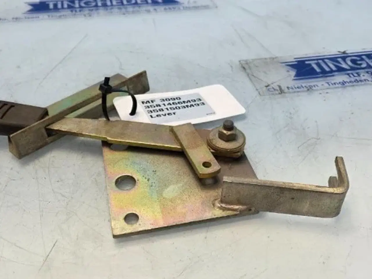 Billede 5 - Massey Ferguson 3090 Lever Lås 3581466M93