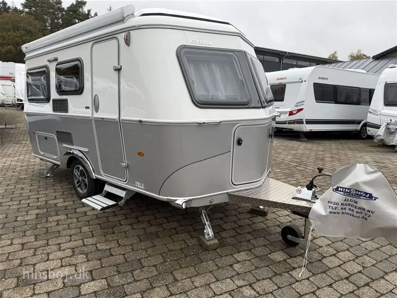 Billede 1 - 2026 - Eriba Touring 430 Legend Lækker rejsevogn med fast dobbeltseng fra Hinshøj Caravan